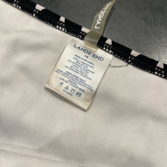 Black and white high-waisted bikini - Picture 3 of 6